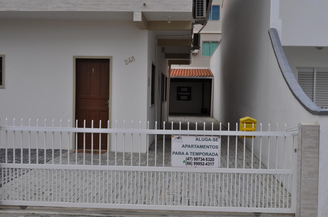 Apartamentos Bombinhas - 140 Metros Da Praia المظهر الخارجي الصورة
